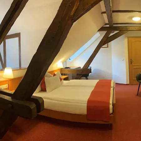 Zur Fernmühle 3*